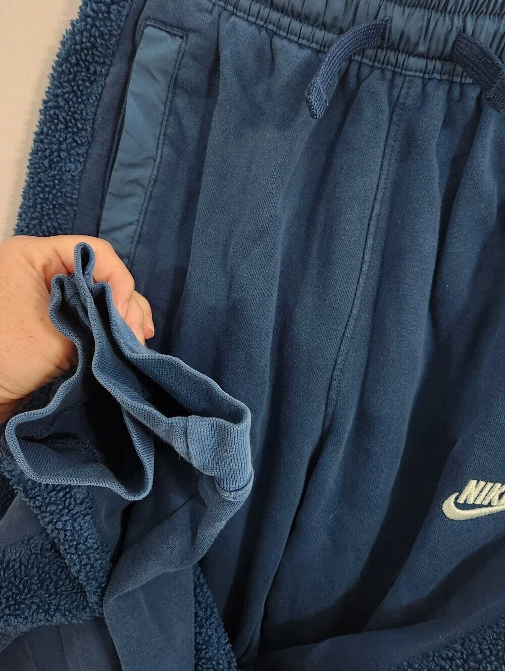 Nike Sportswear Club Fleece Winterized Pants boys large athleisure sporty cozy